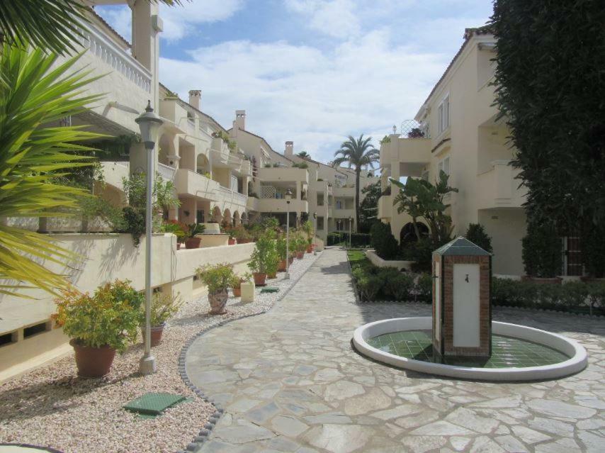 Apartment In El Paraiso - Near Puerto Banus Estepona Eksteriør bilde
